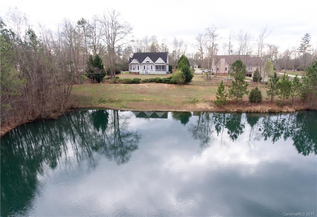 The Lakes At Derby Downs - Residential