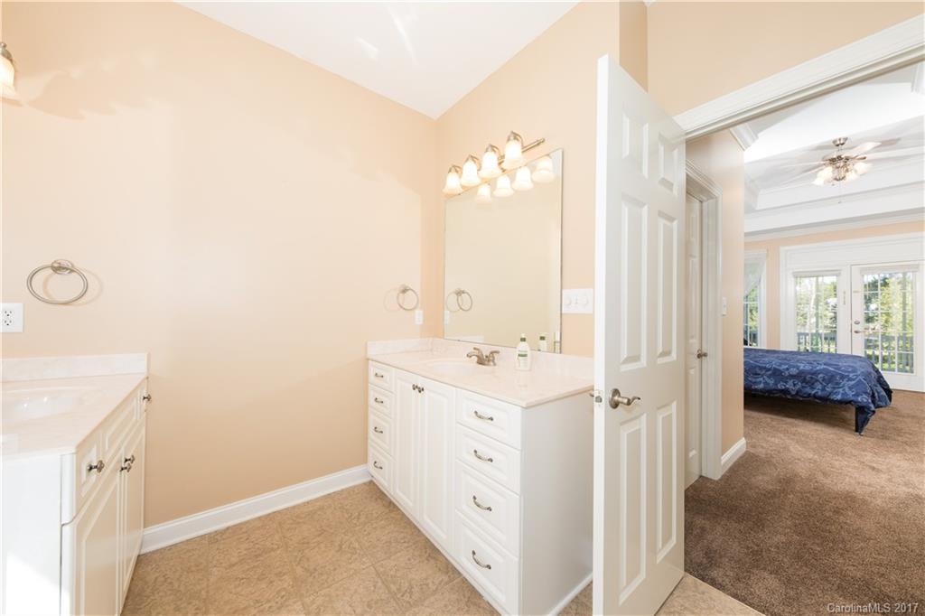 The Lakes At Derby Downs - Residential