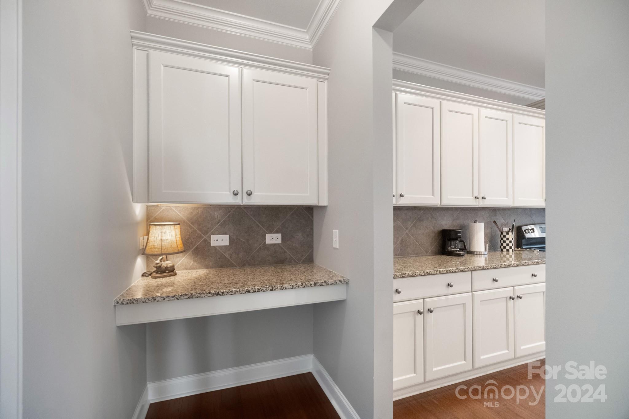 Hawks Creek - Residential