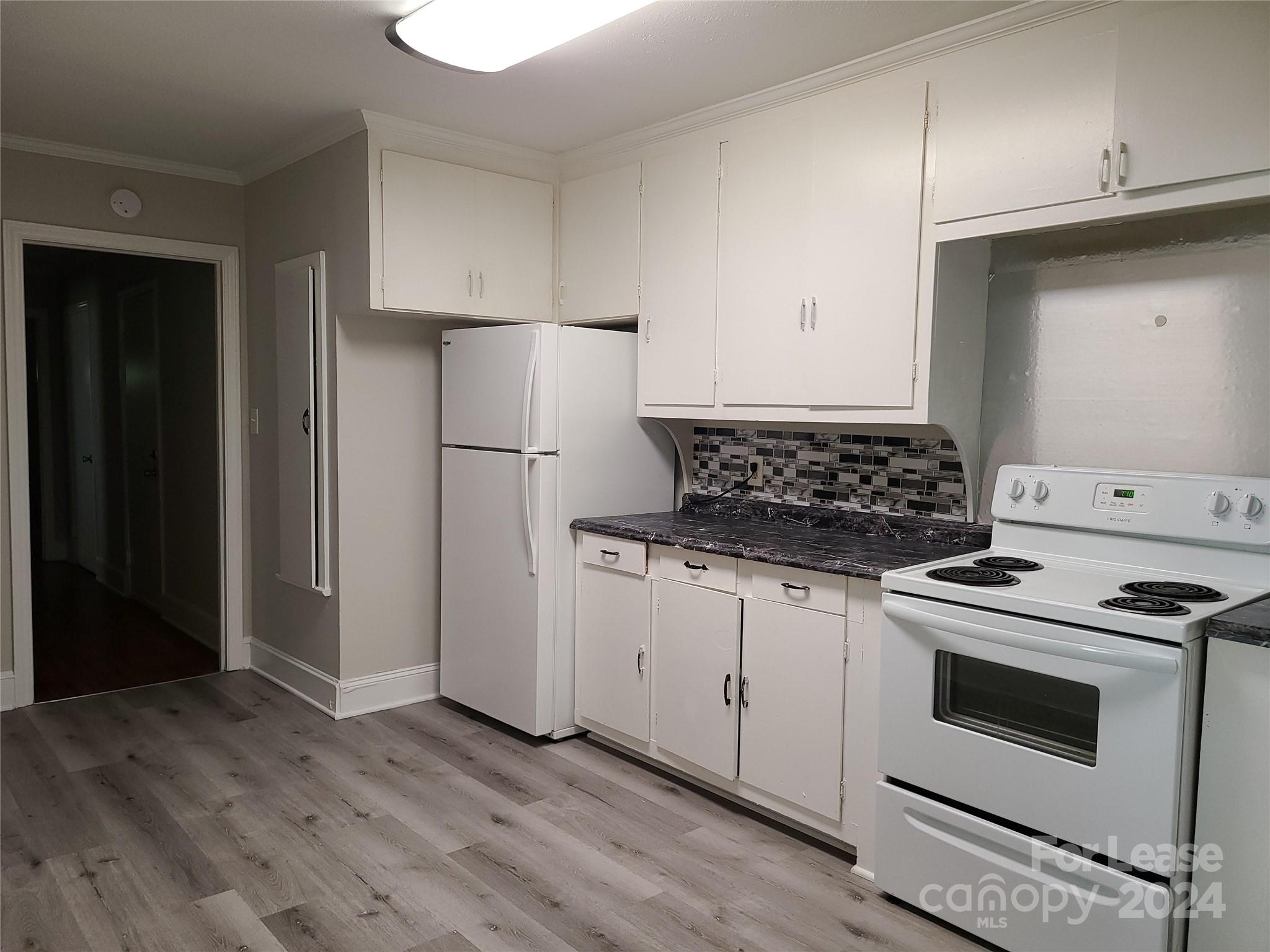 Unknown - Residential Lease