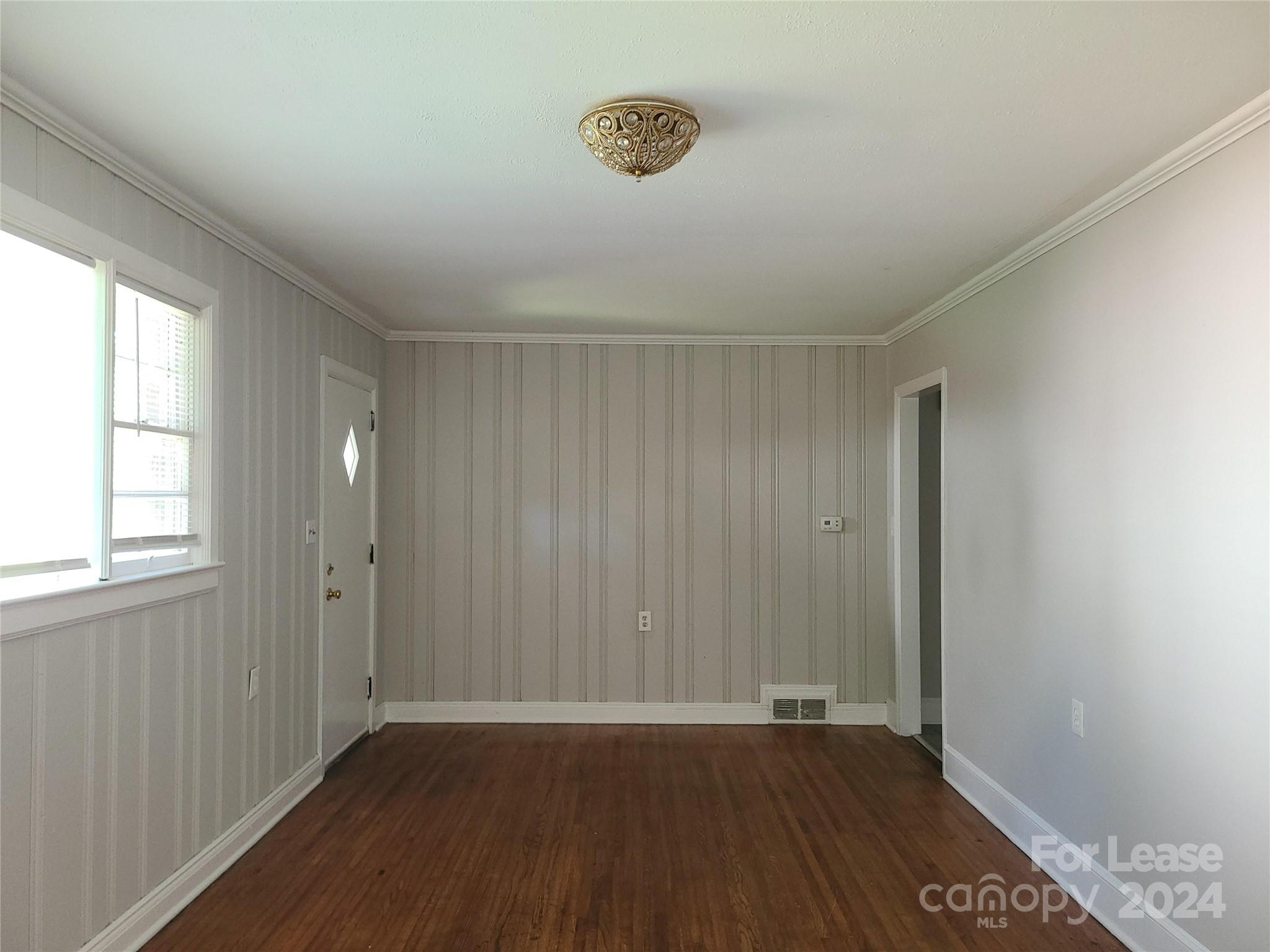 Unknown - Residential Lease