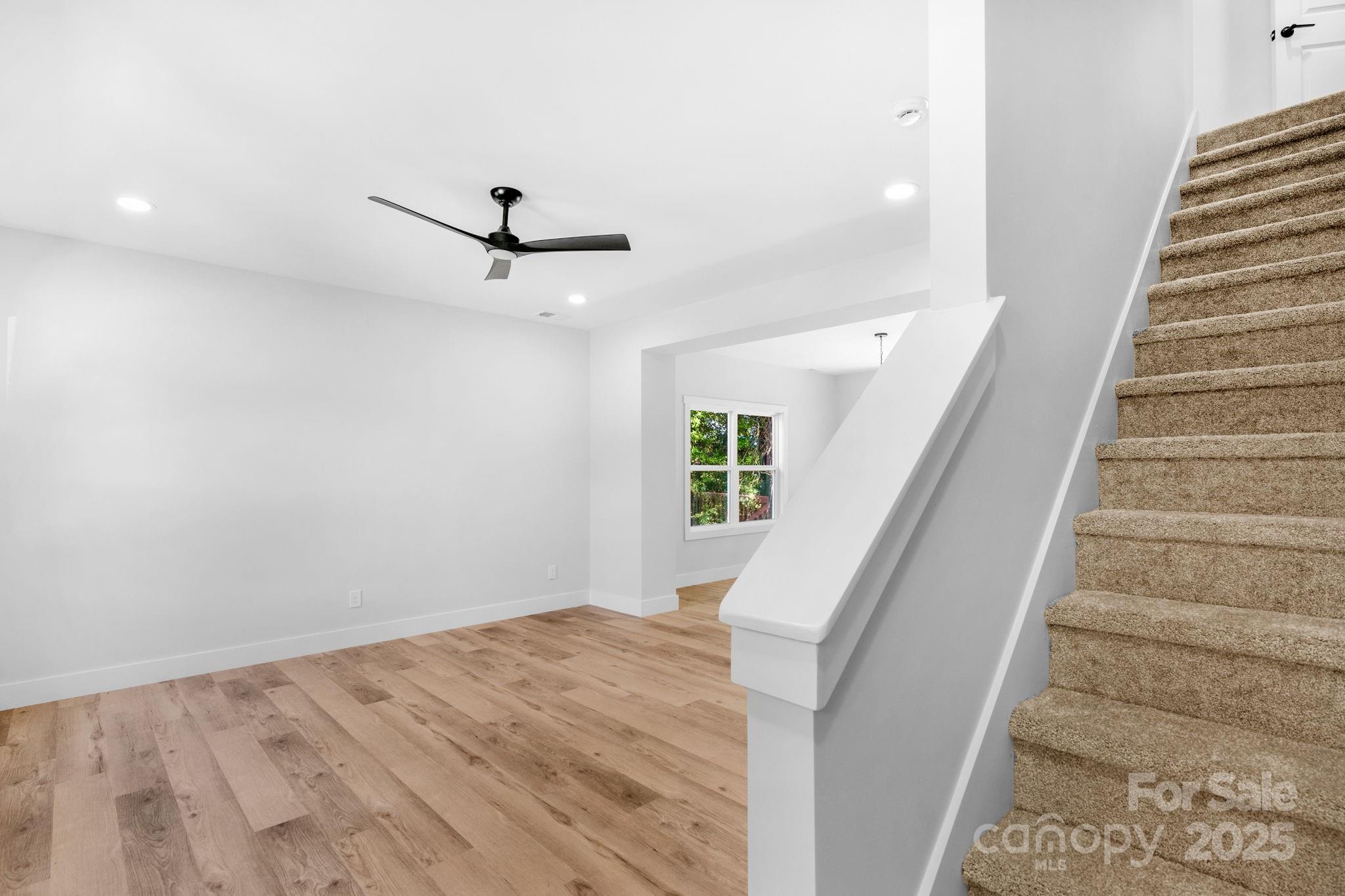 7874 Lucky Creek Lane