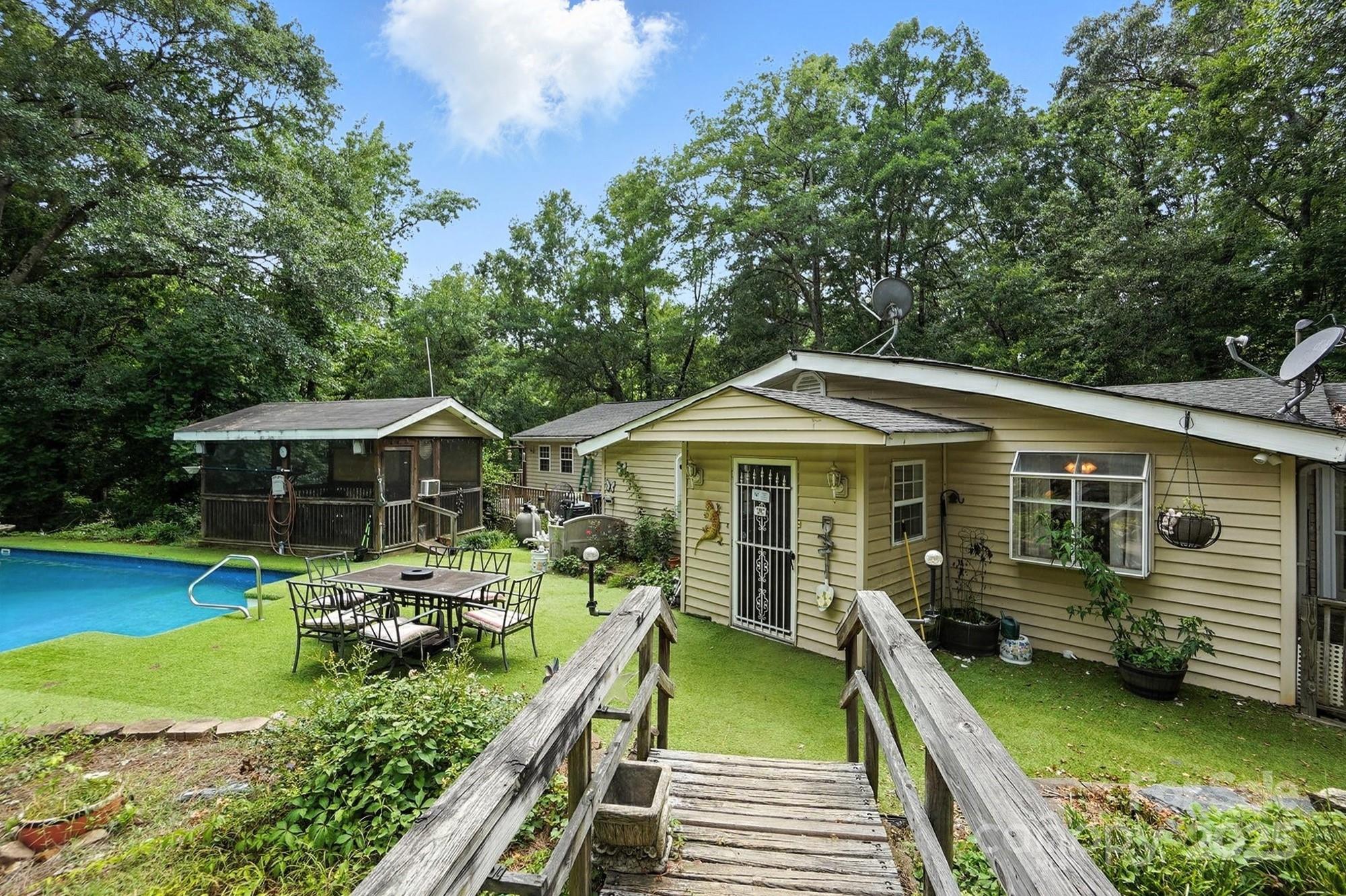 4412 Dobys Bridge Road