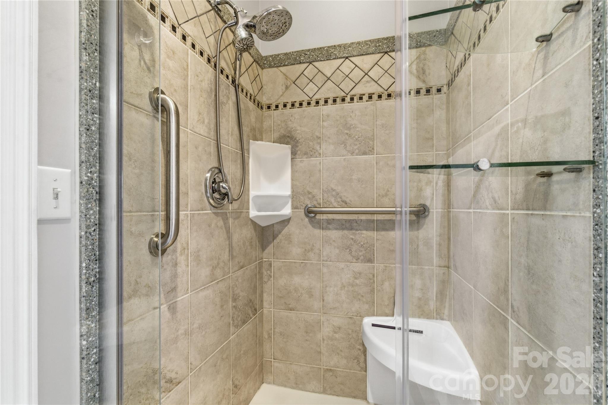 Vista at the Riverbank - Residential