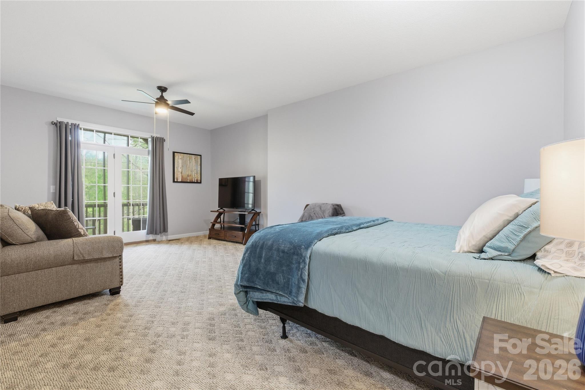 Vista at the Riverbank - Residential