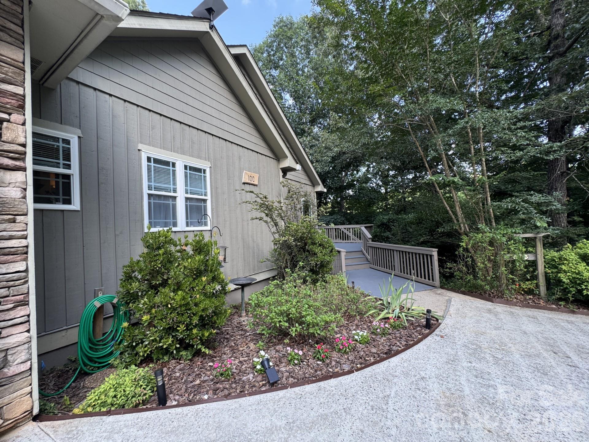 100 Hannah Drive