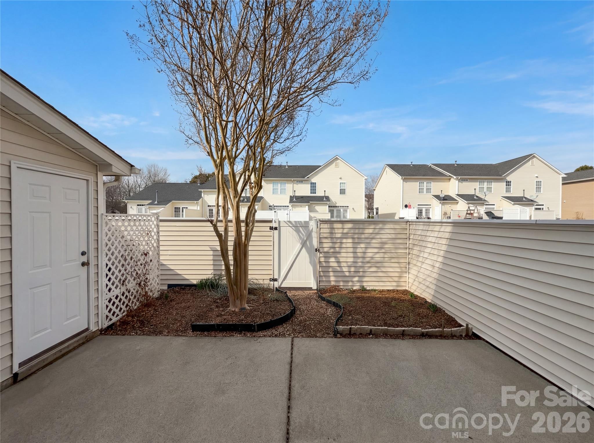 11288 Lions Mane Street