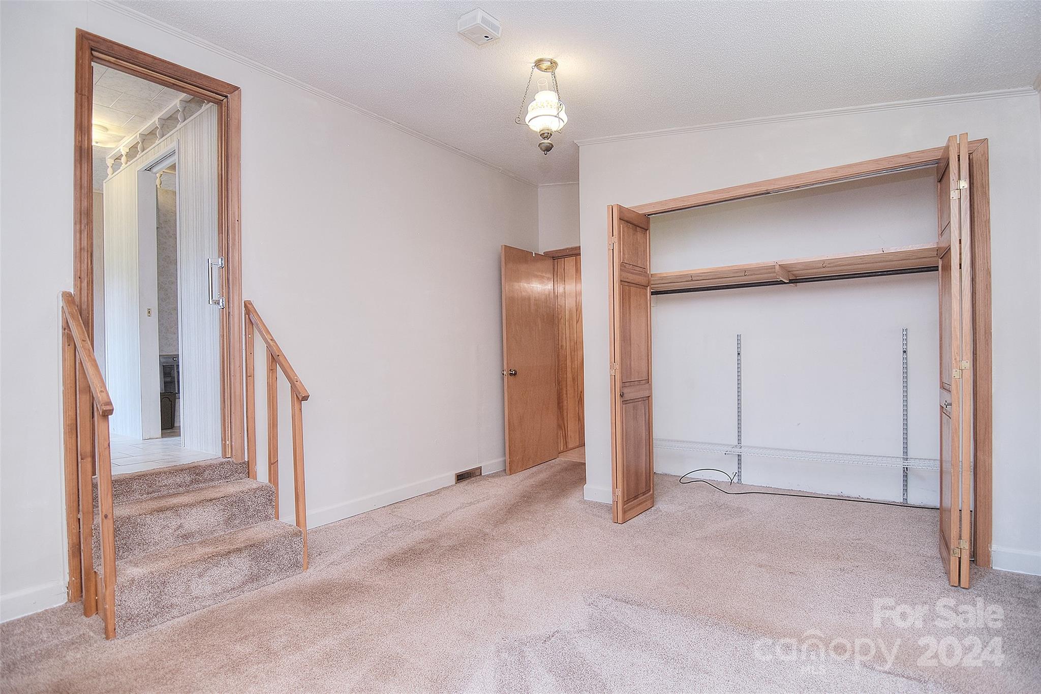 E P. Lewis Estate - Residential