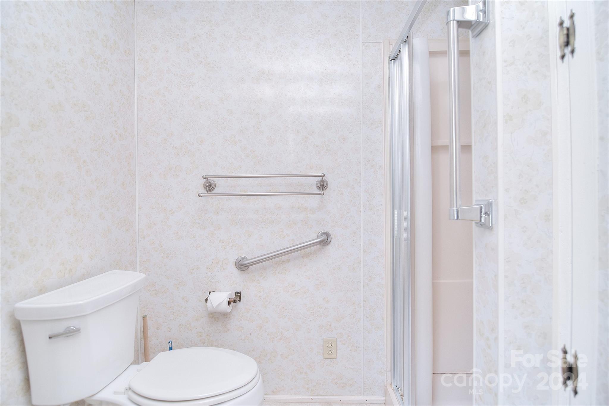 E P. Lewis Estate - Residential