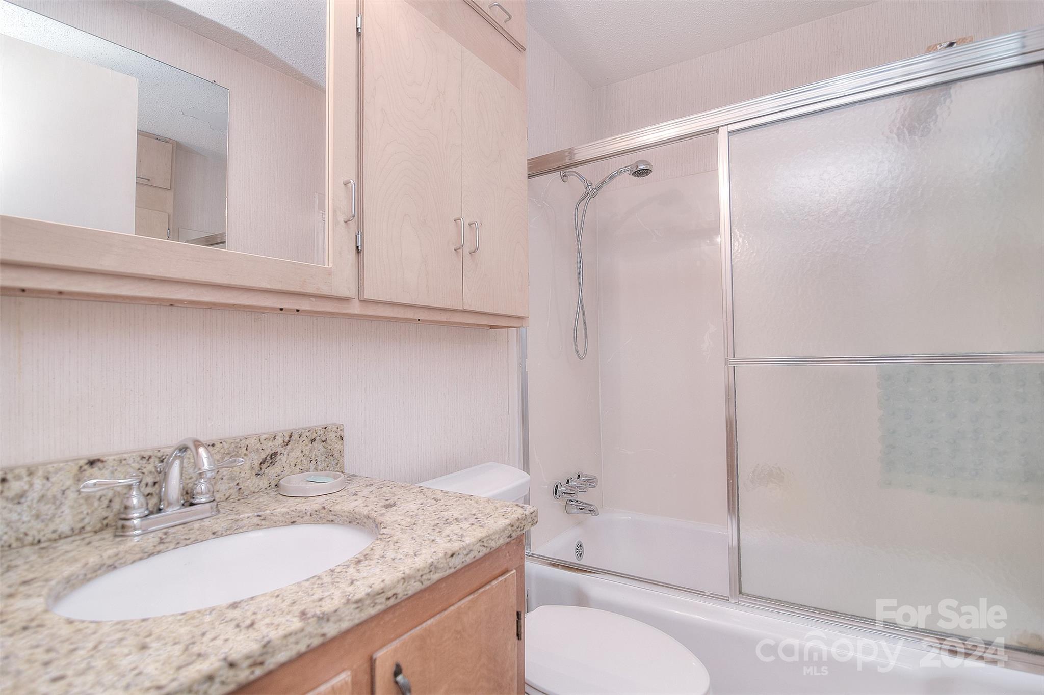 E P. Lewis Estate - Residential