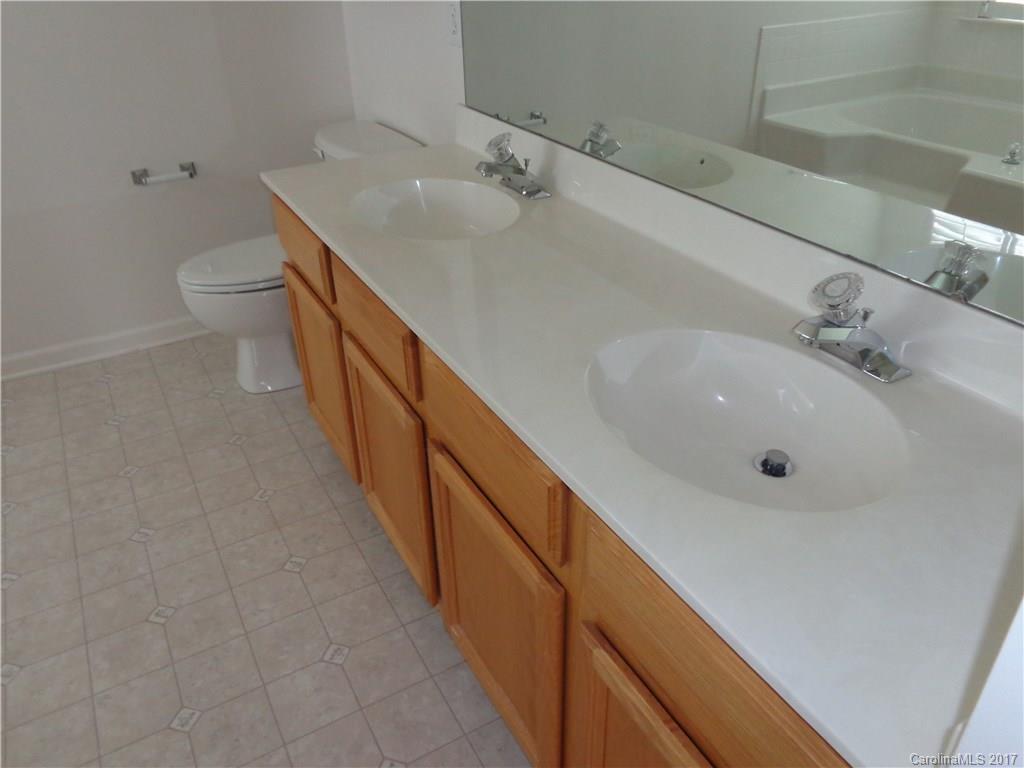 Planters Walk - Residential Lease