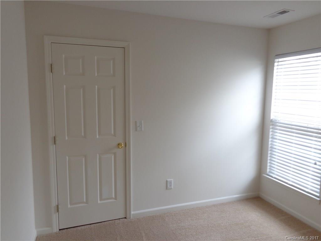 Planters Walk - Residential Lease