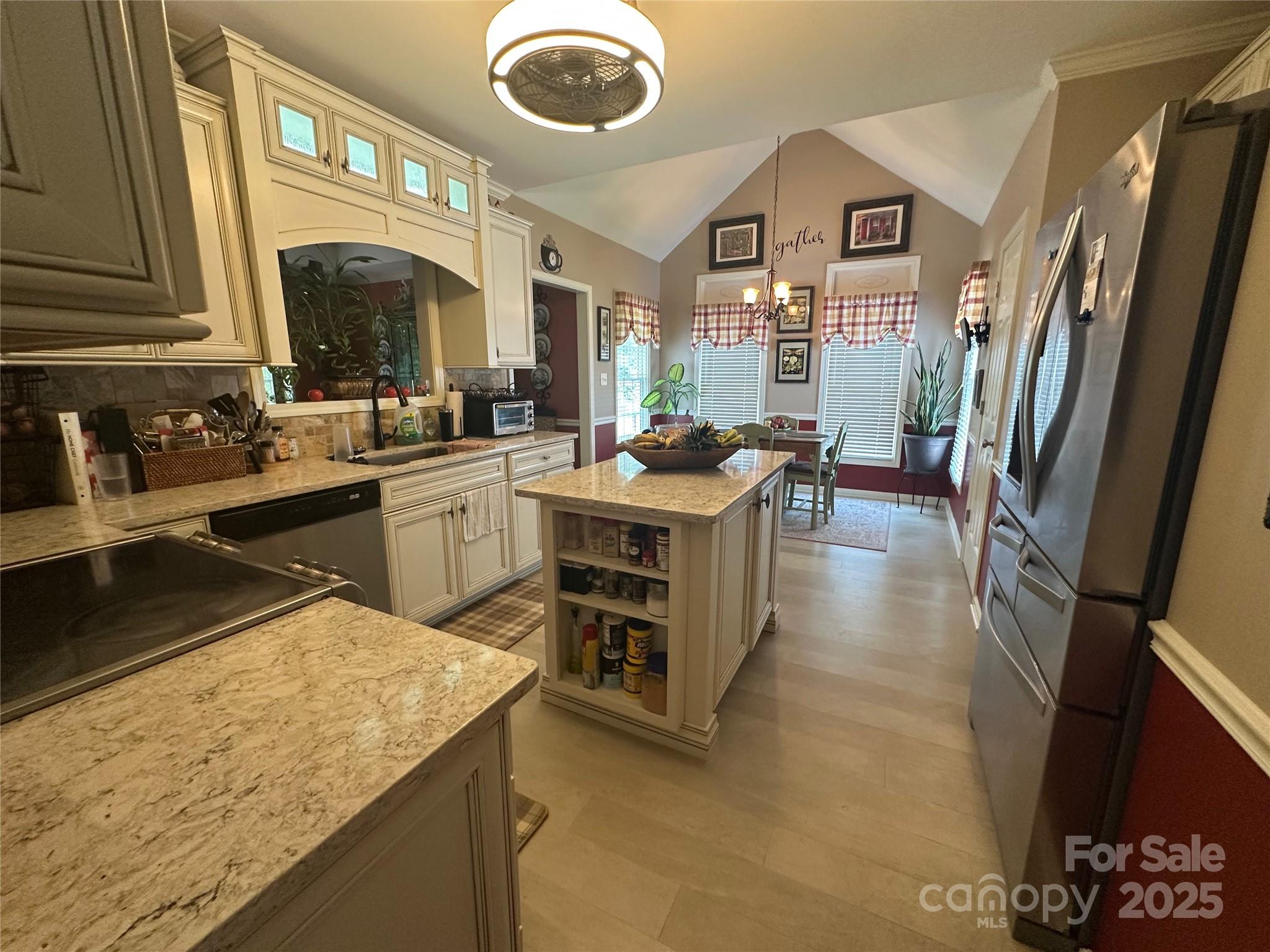 5244 Old Plantation Circle