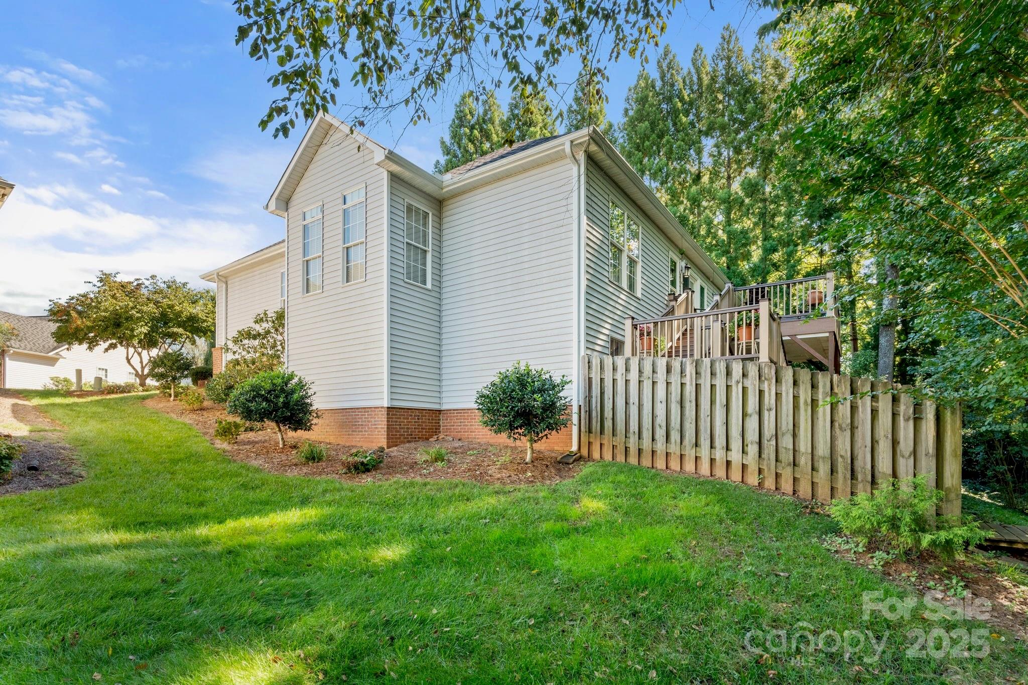 Plantation Row - Residential