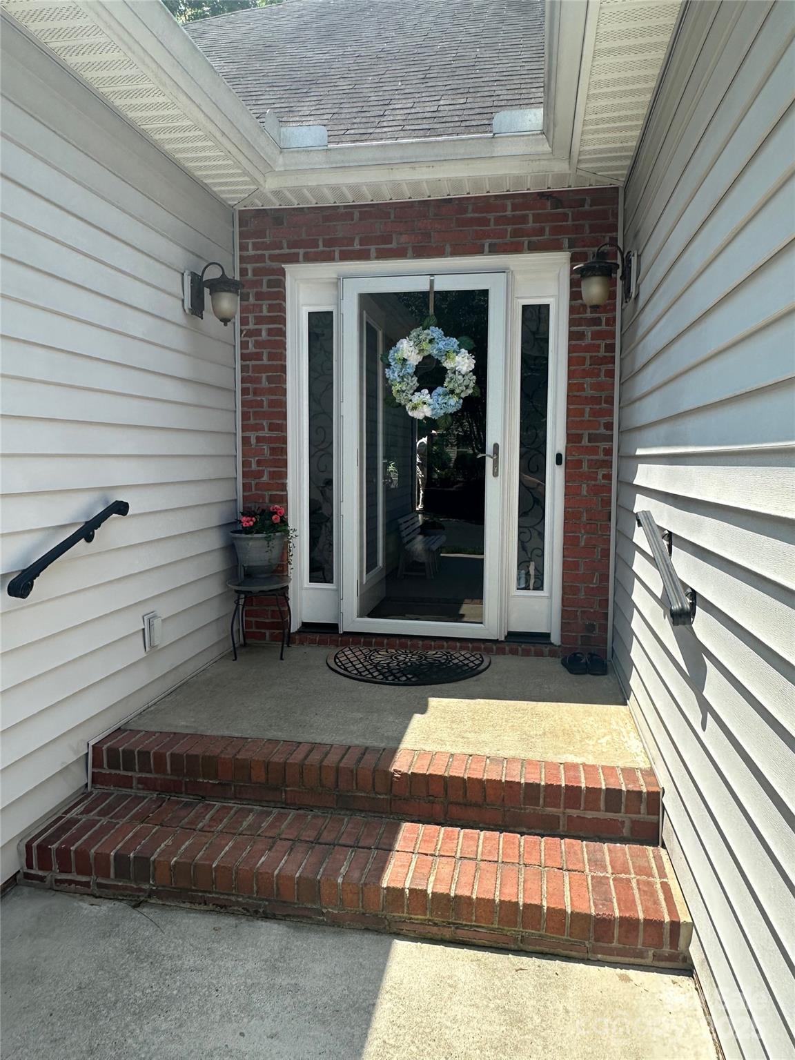 5244 Old Plantation Circle