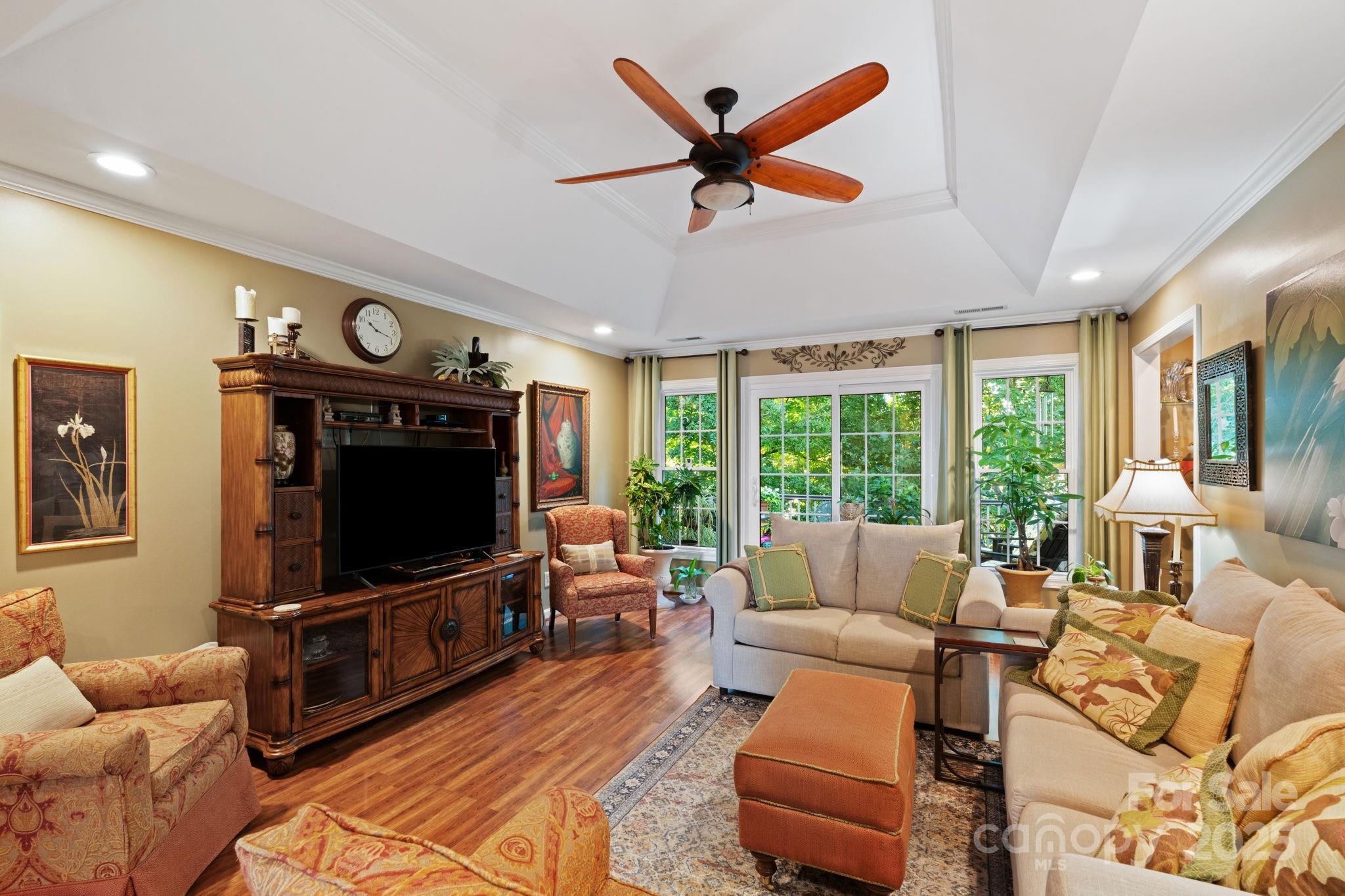 Plantation Row - Residential