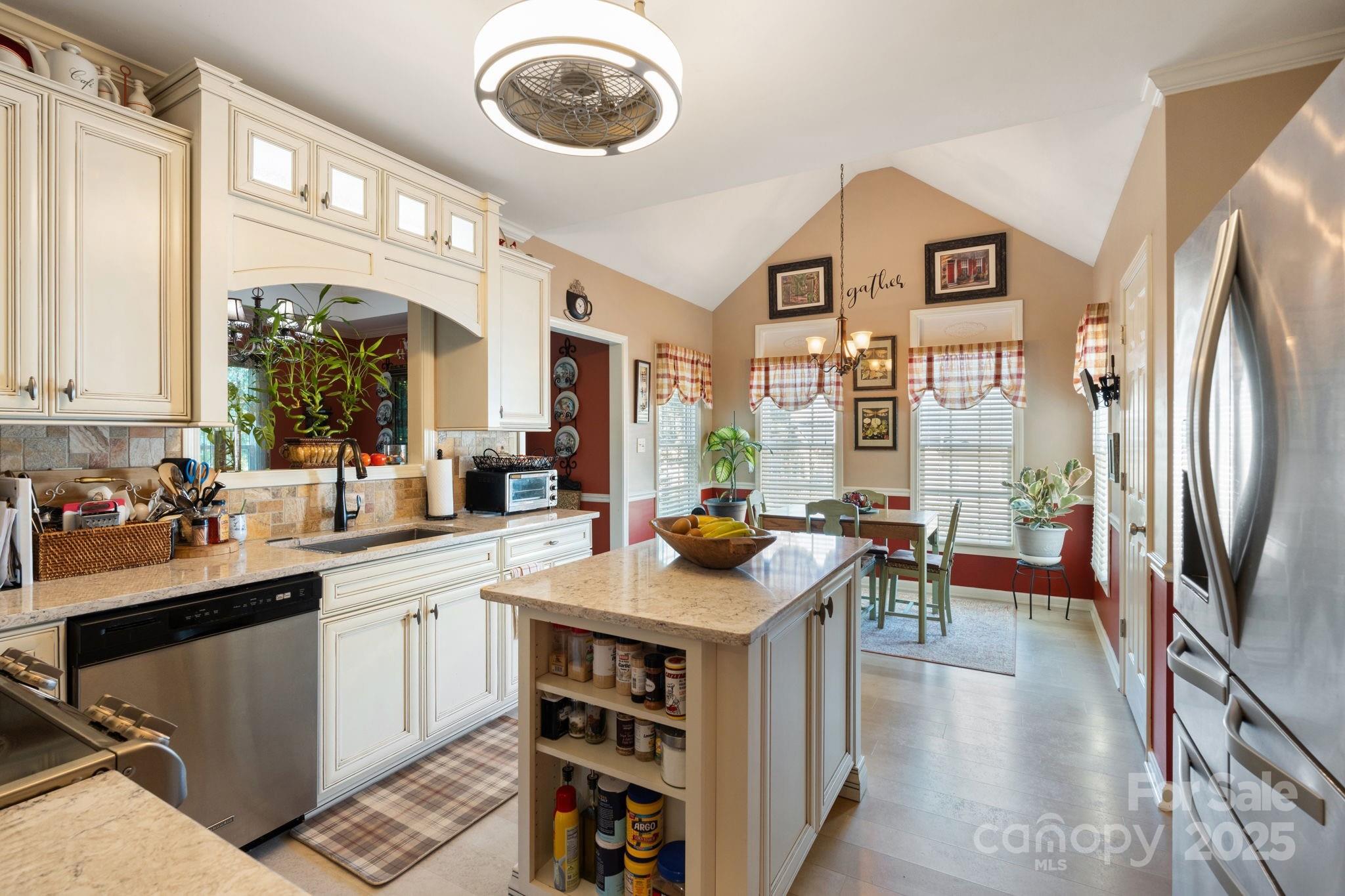 Plantation Row - Residential