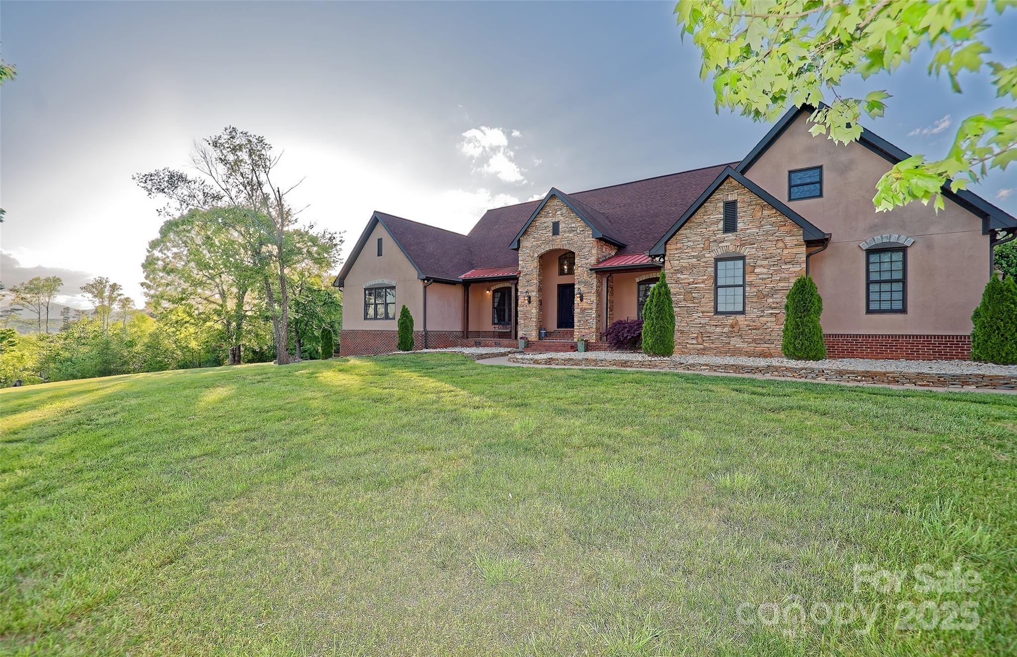 1250 Mountain Creek Road