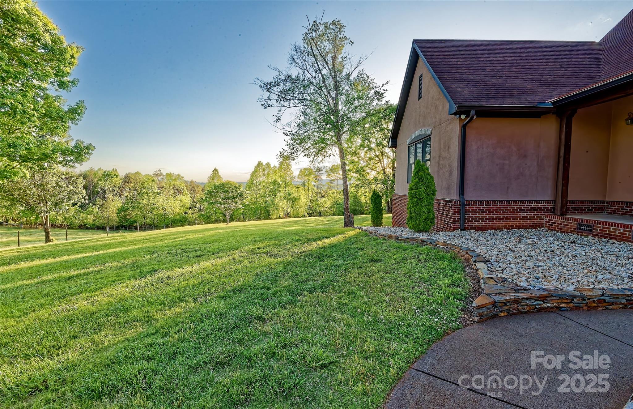 1250 Mountain Creek Road