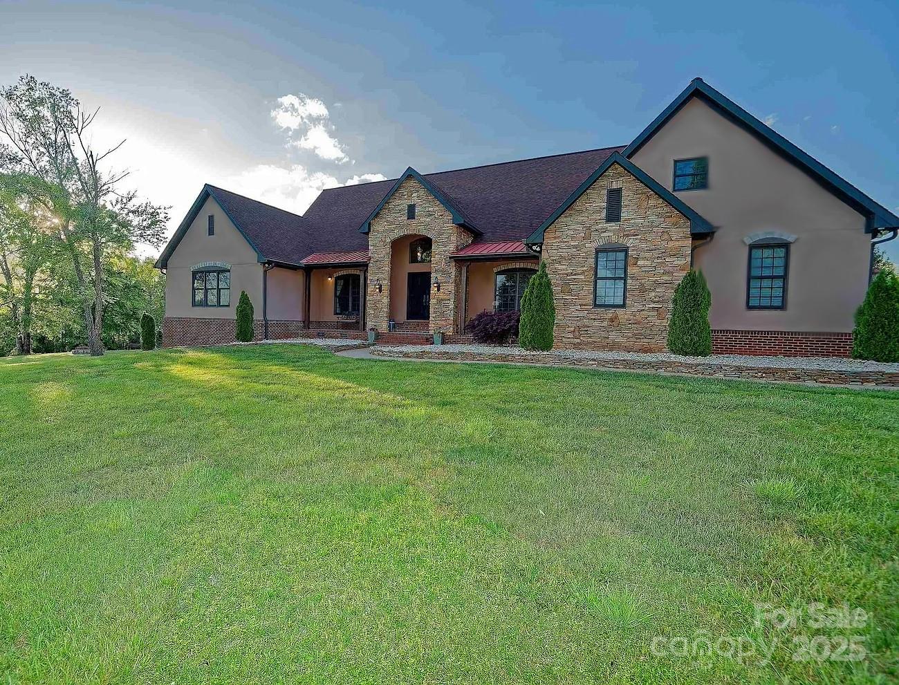 1250 Mountain Creek Road