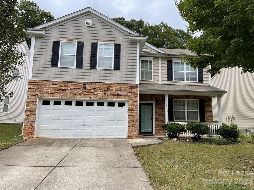 Matthews Grove - This home comes with an open-concept first floor. Fenced backyard area with a nice entertaining area. Attached 2 Car Garage.
The community features a playground and a covered picnic area.