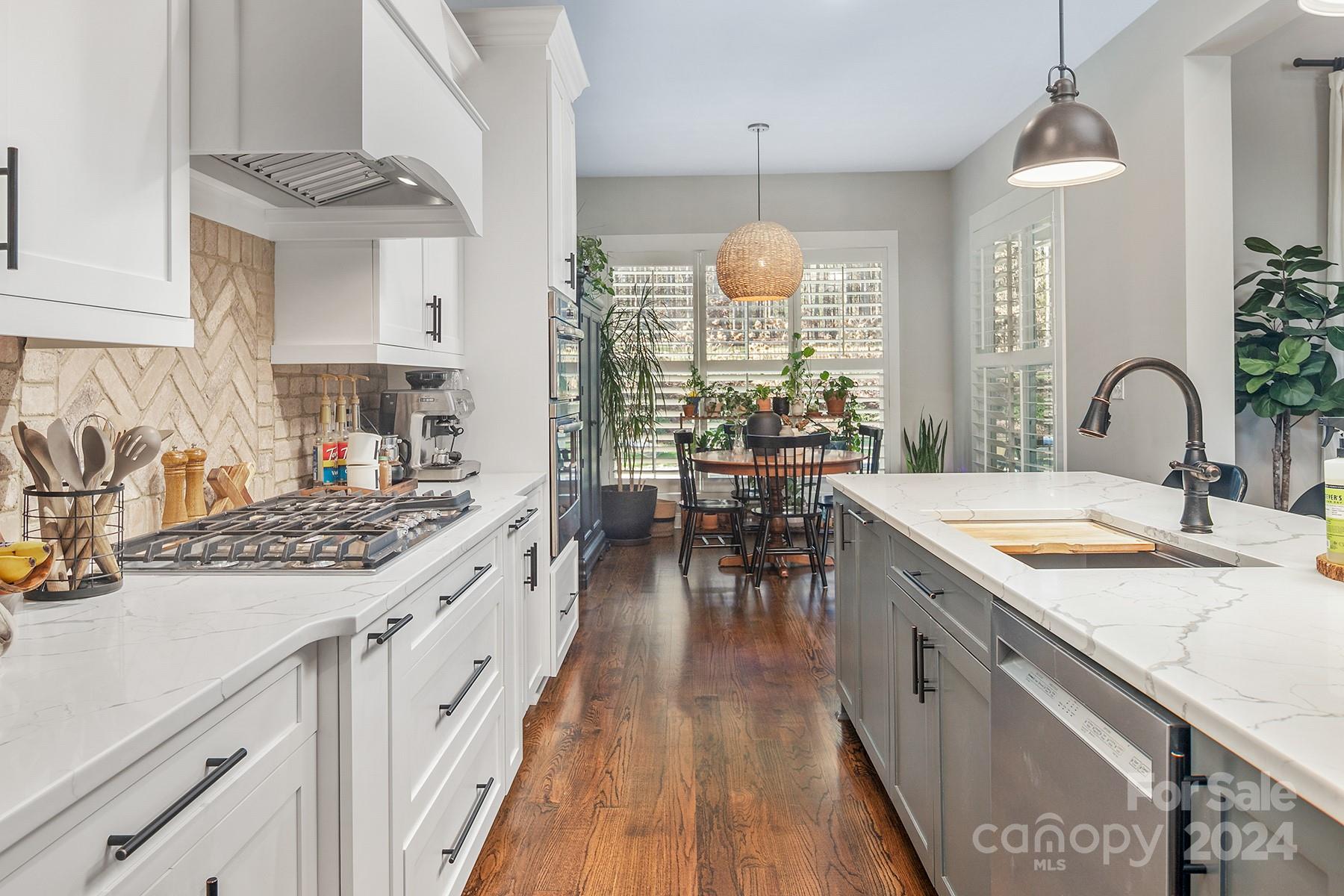 Pebble Bay - Residential