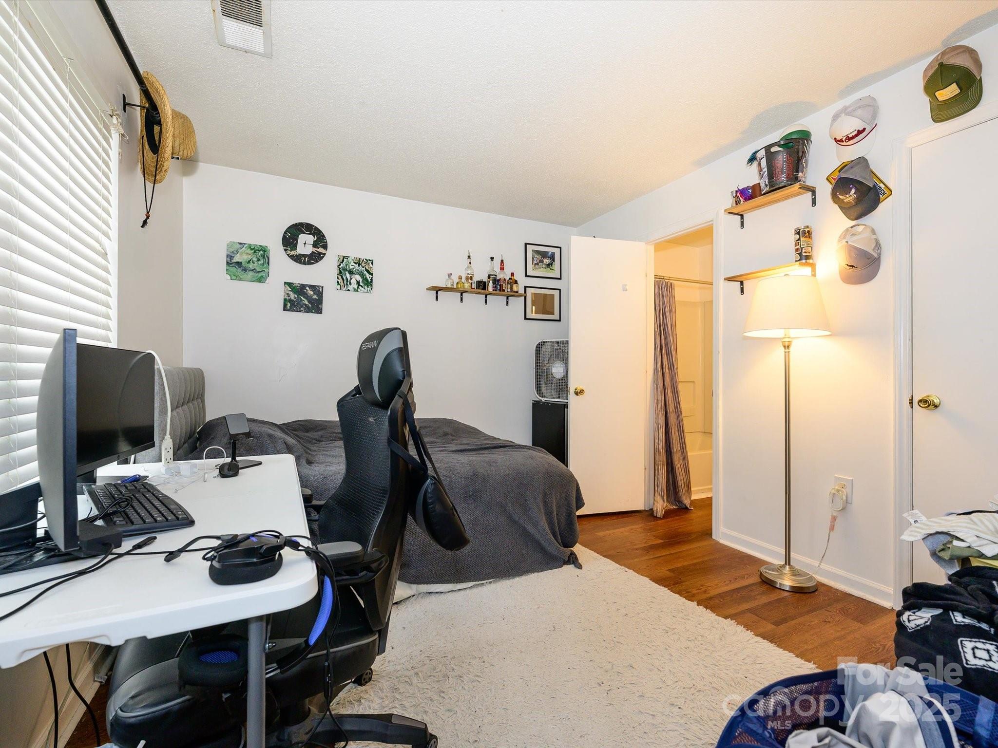 University Terrace North - Residential