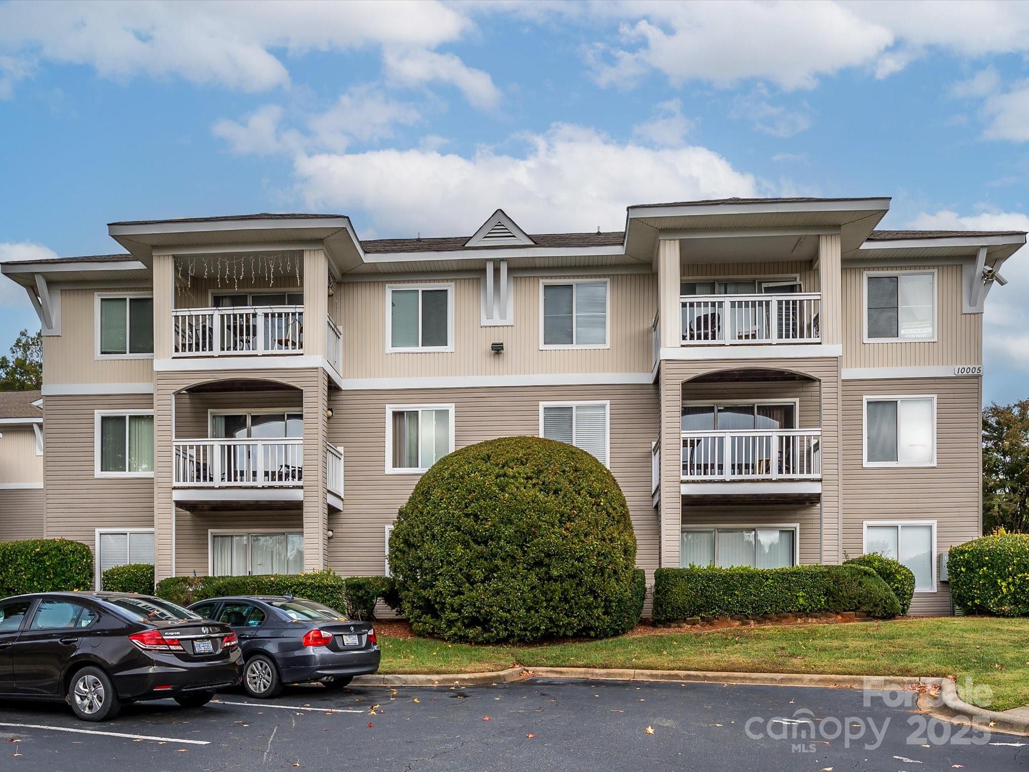 10005 Graduate Lane K