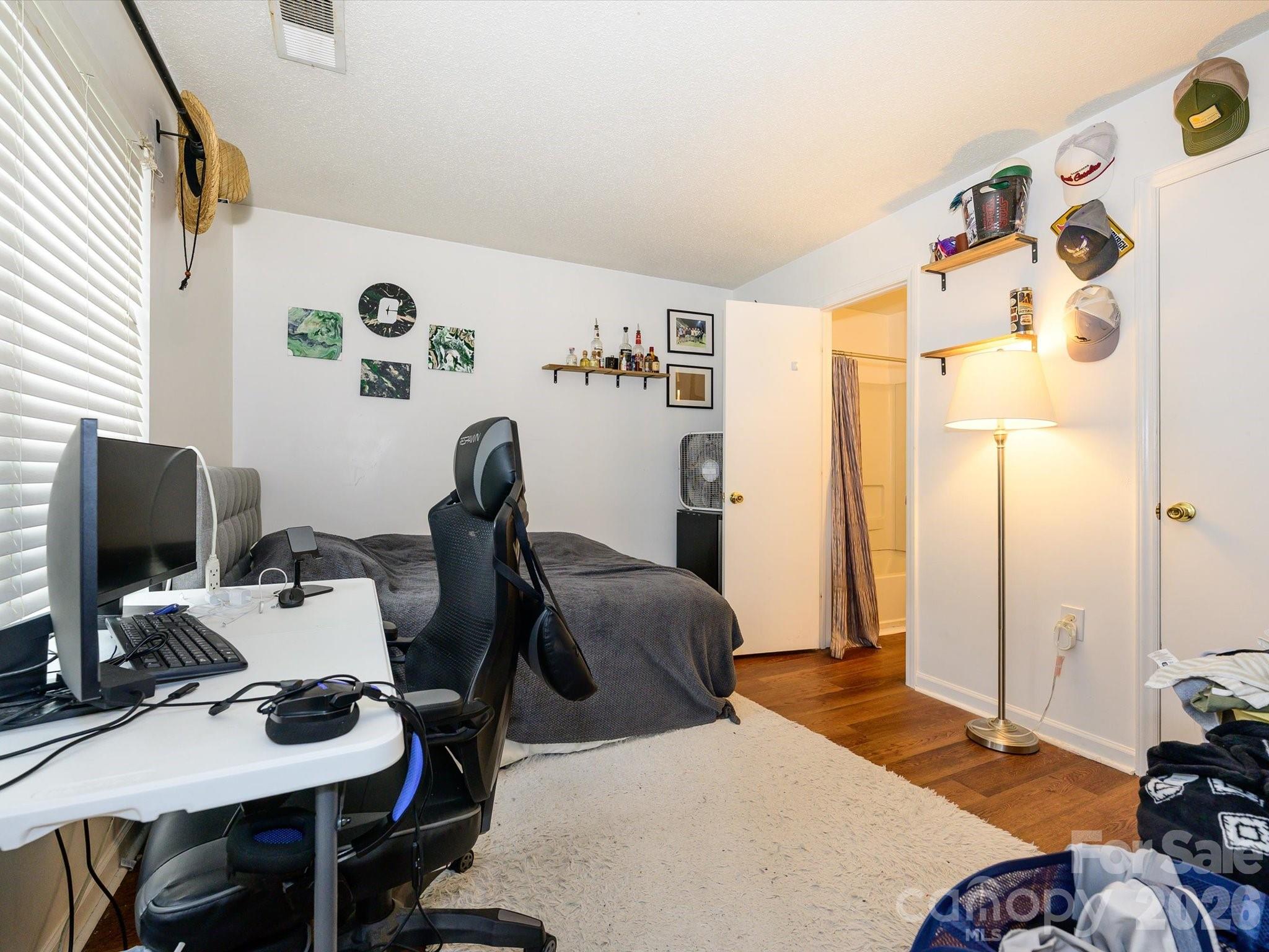 University Terrace North - Residential