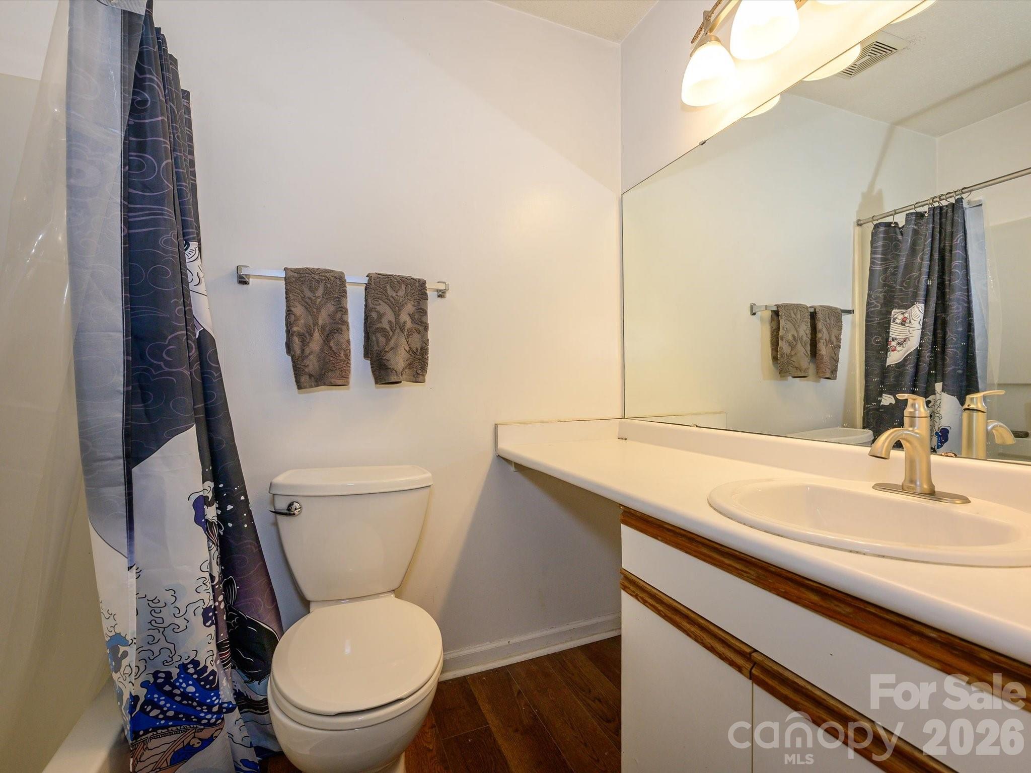 University Terrace North - Residential