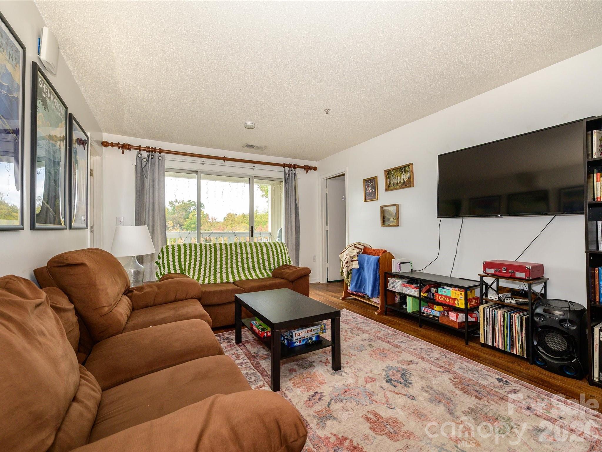 University Terrace North - Residential