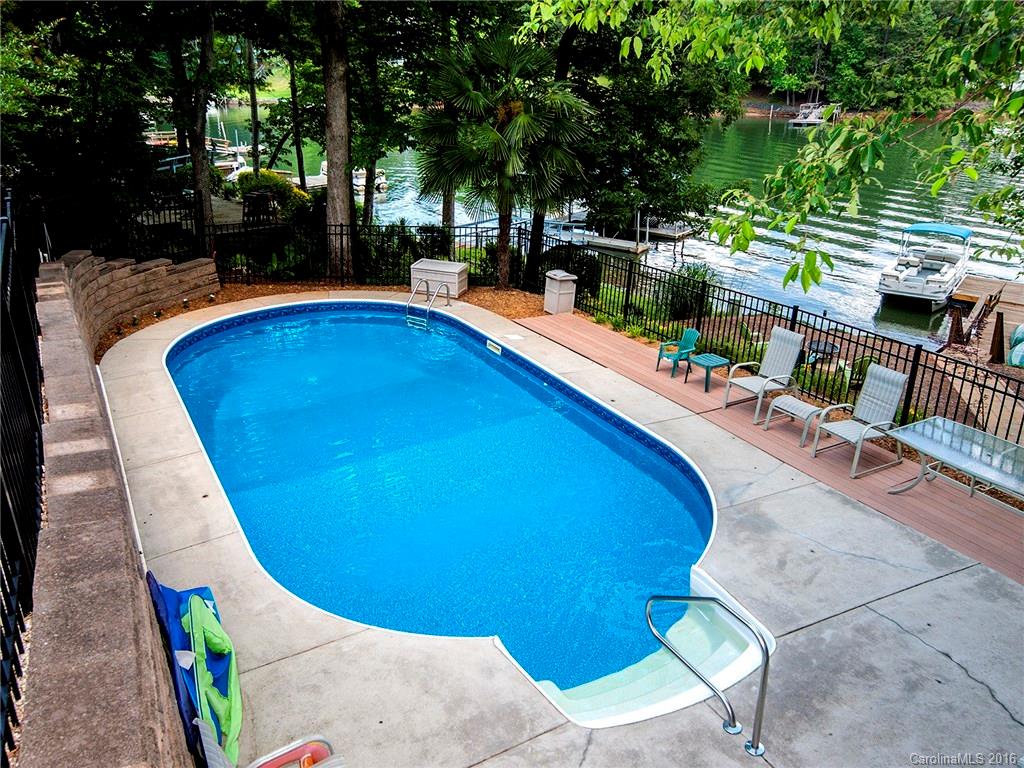 Tega Cay - Residential