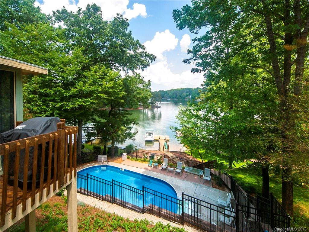 Tega Cay - Residential