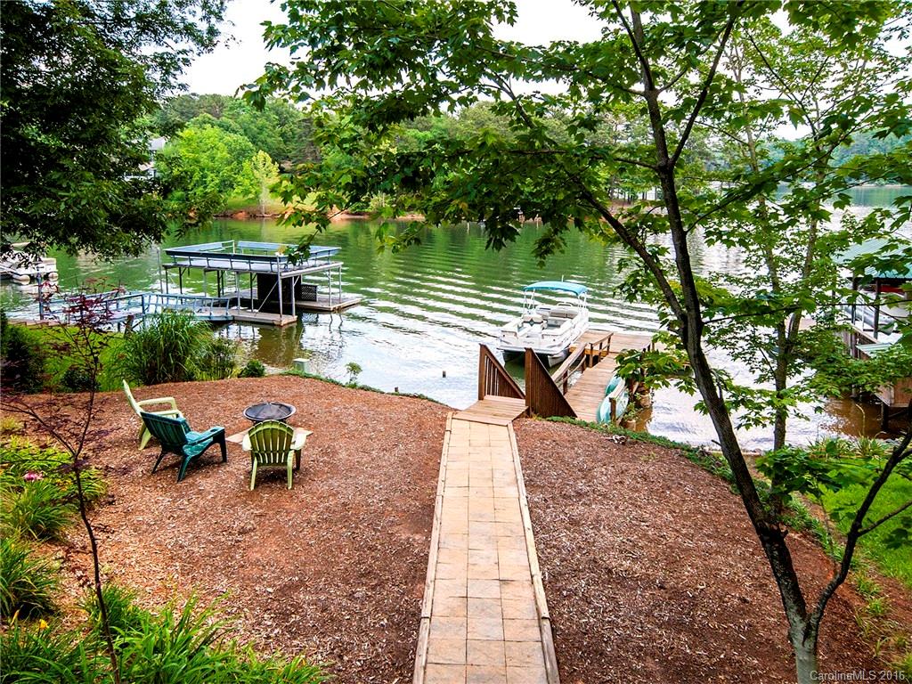 Tega Cay - Residential