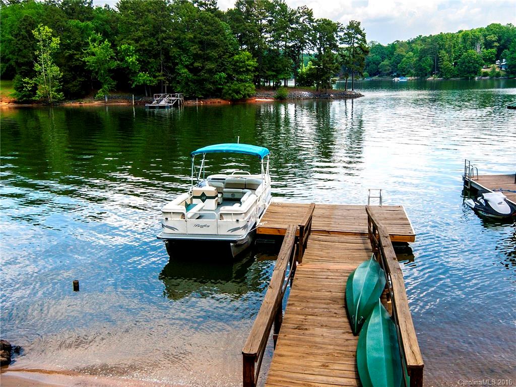 Tega Cay - Residential