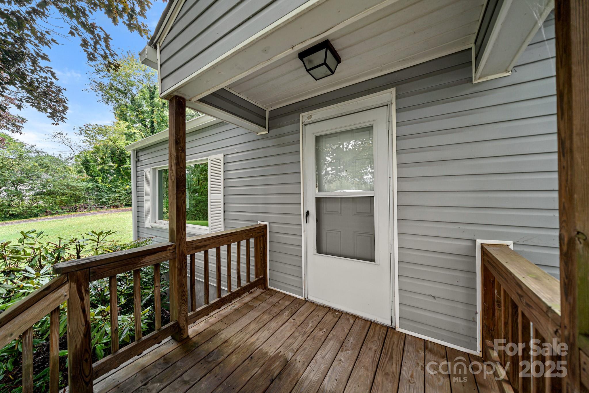 60 Middlemont Avenue