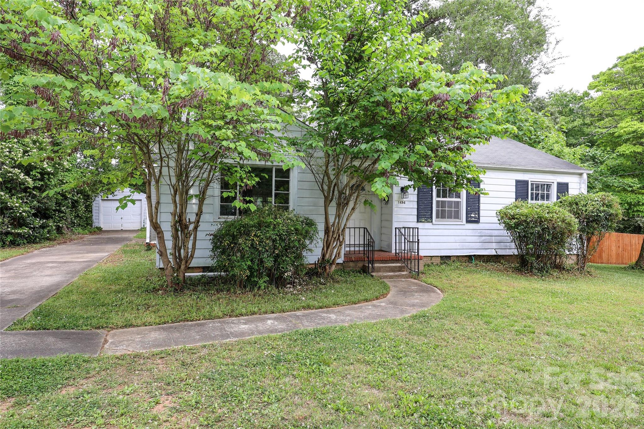 1456 Briar Creek Road