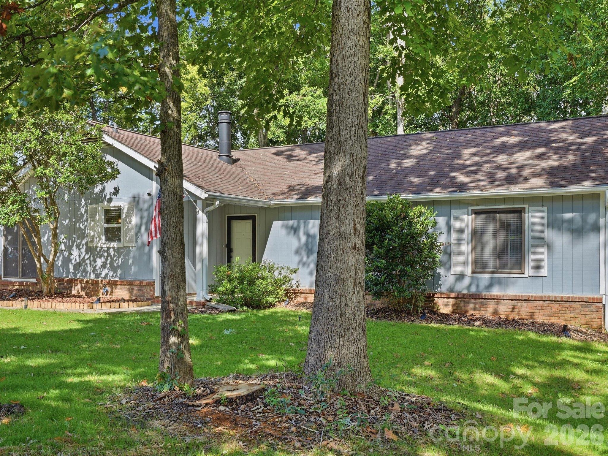 10702 Kingfisher Drive