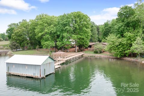 4798 Lynwood Road Sherrills Ford NC 28673