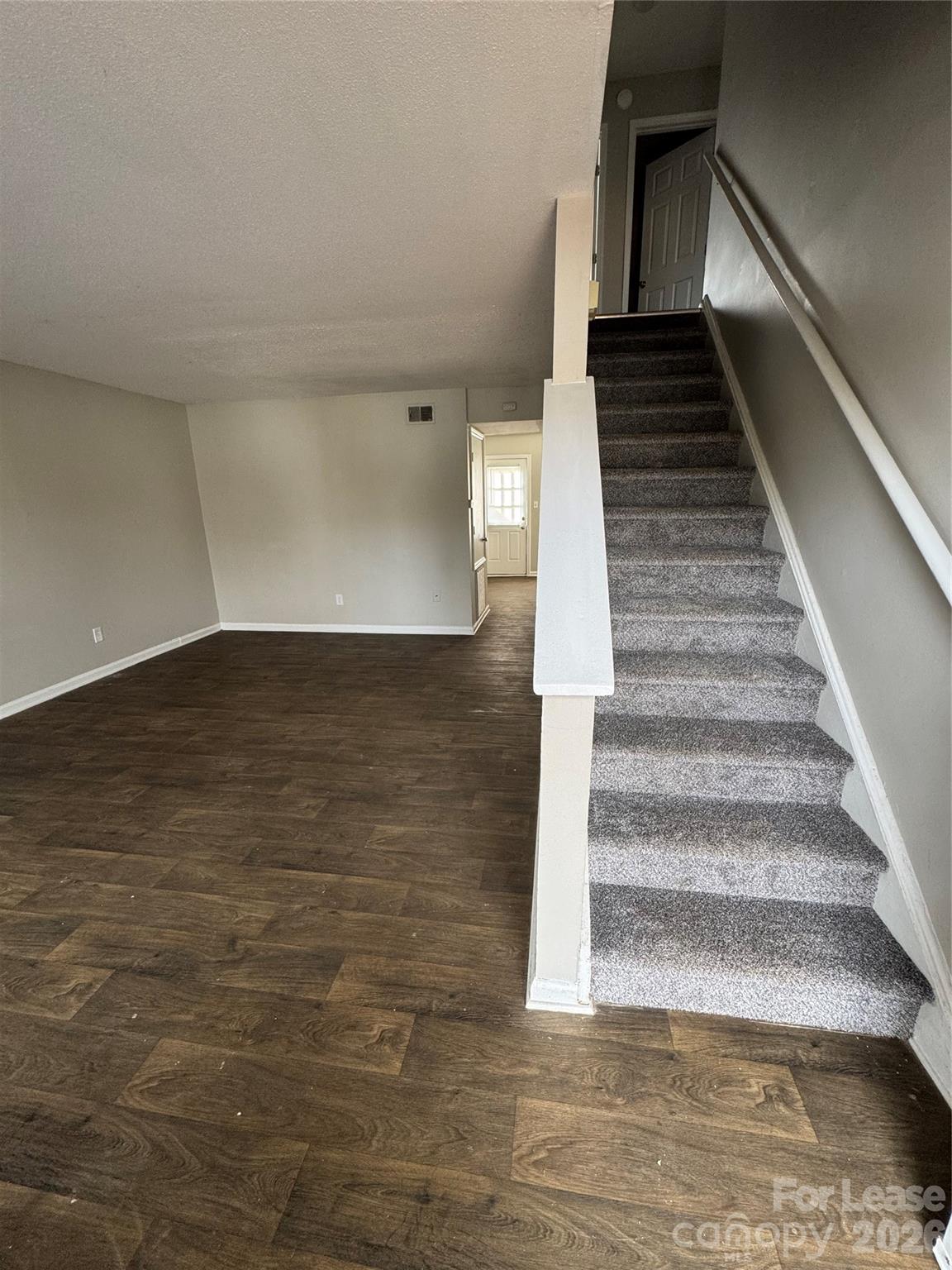 2022 Harvest Lane 16