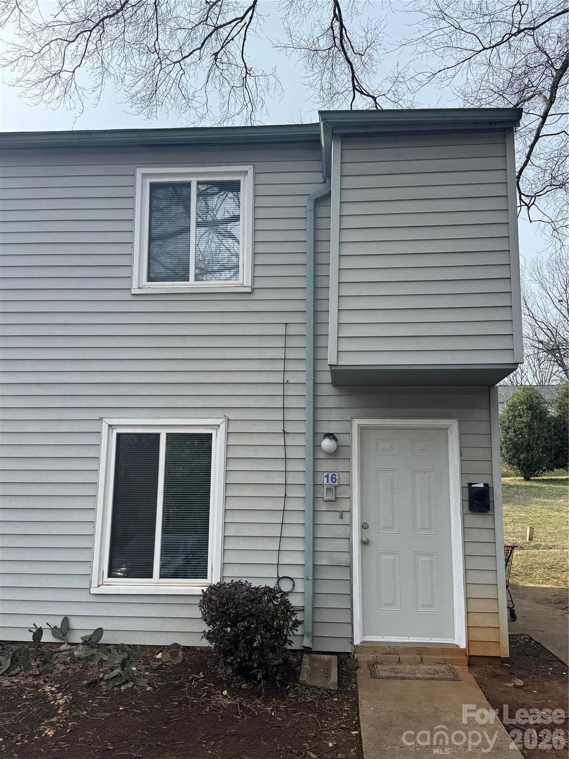 2022 Harvest Lane 16