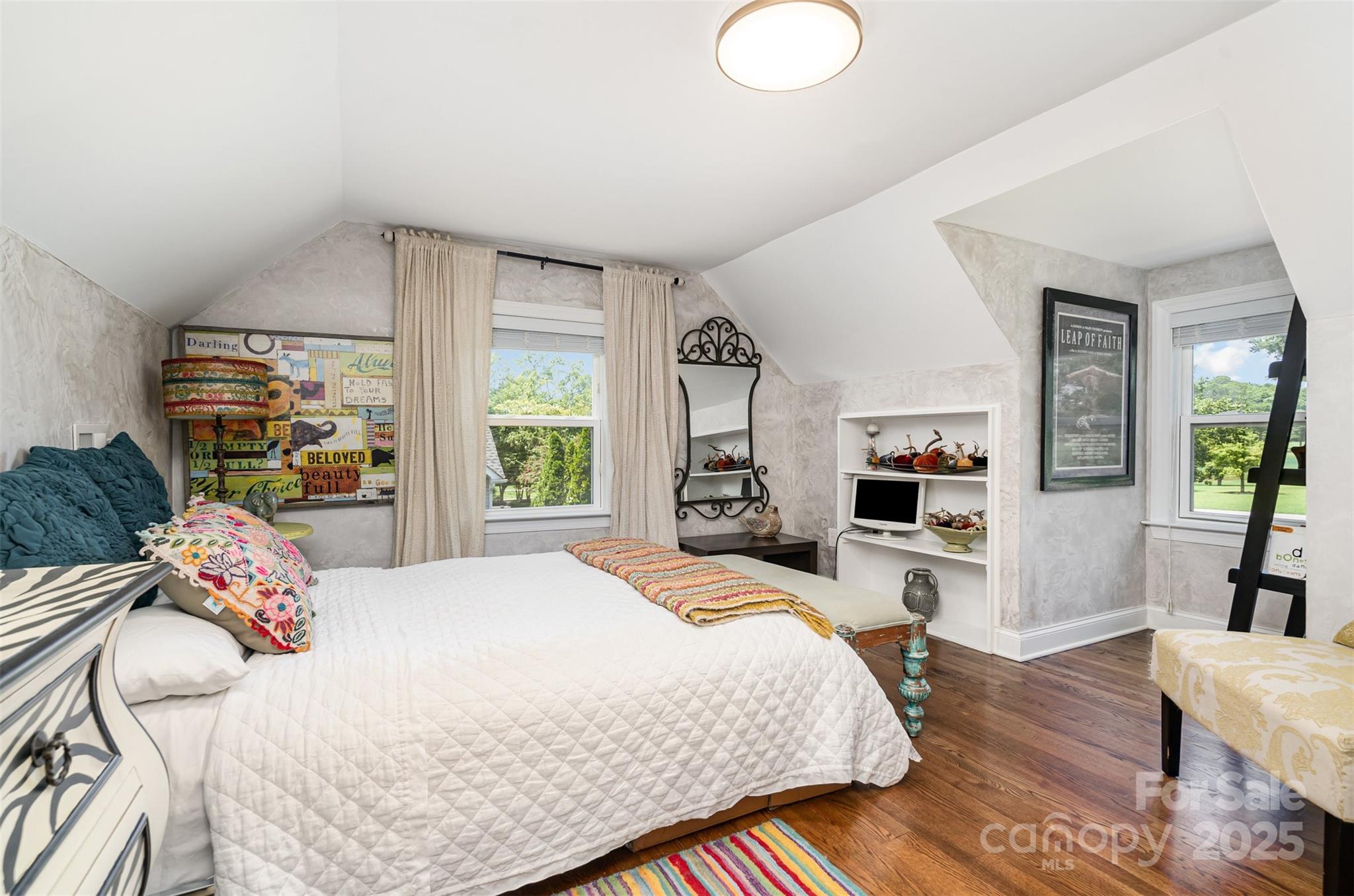 Country Club Estates - Residential