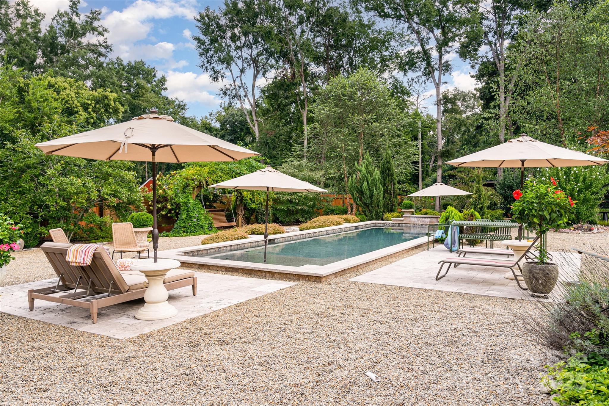 Country Club Estates - Residential