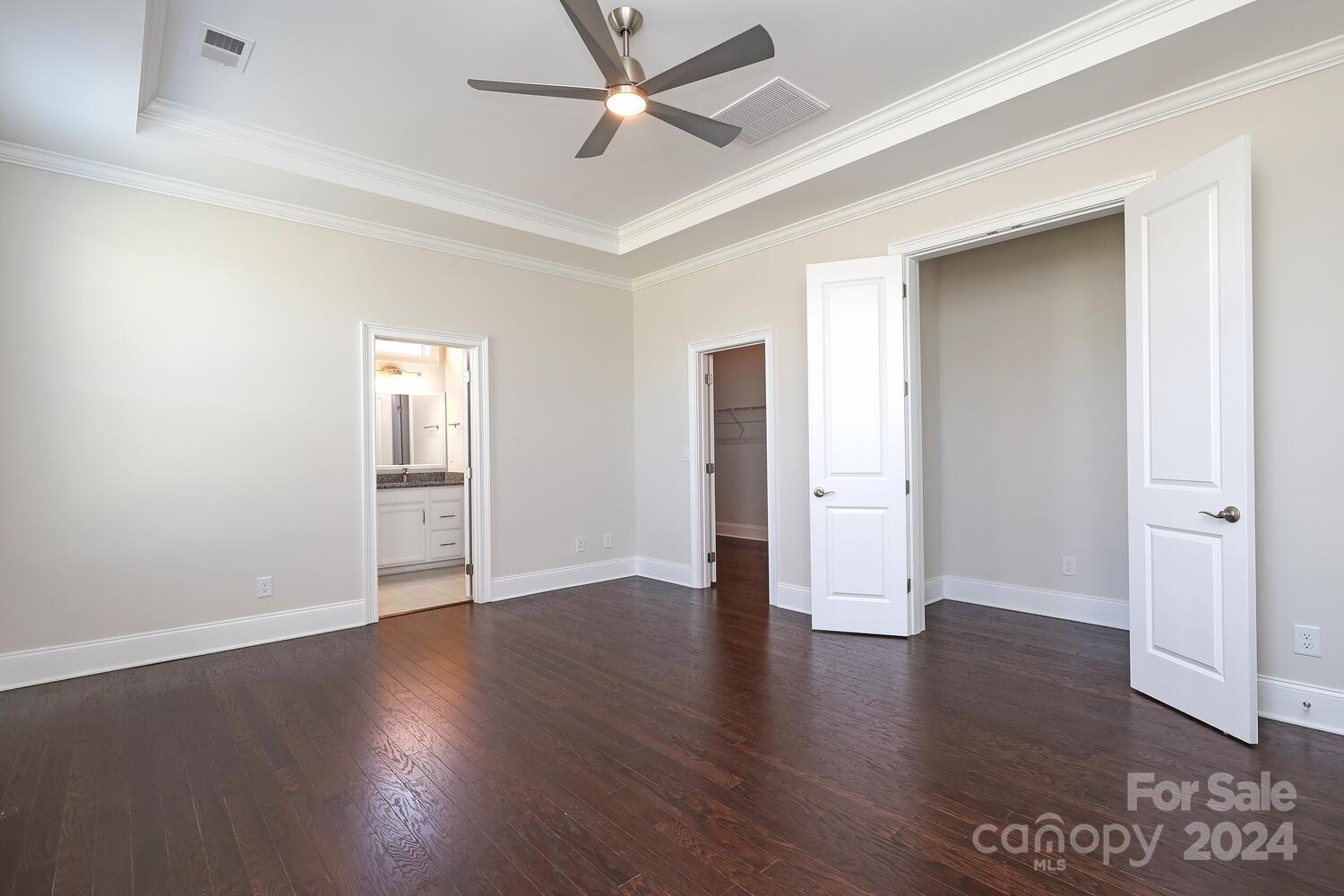 Regency at Palisades - Residential