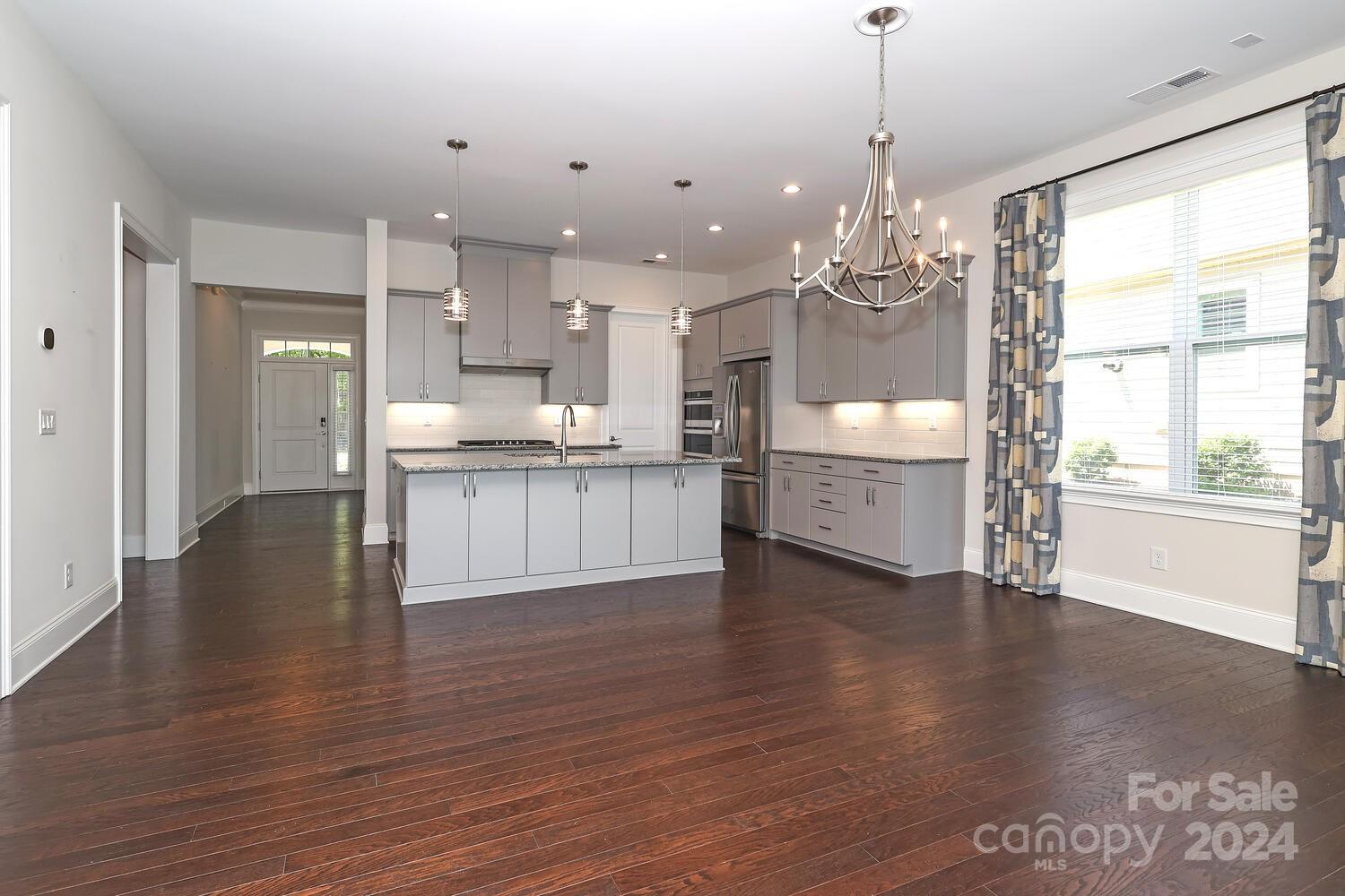 Regency at Palisades - Residential