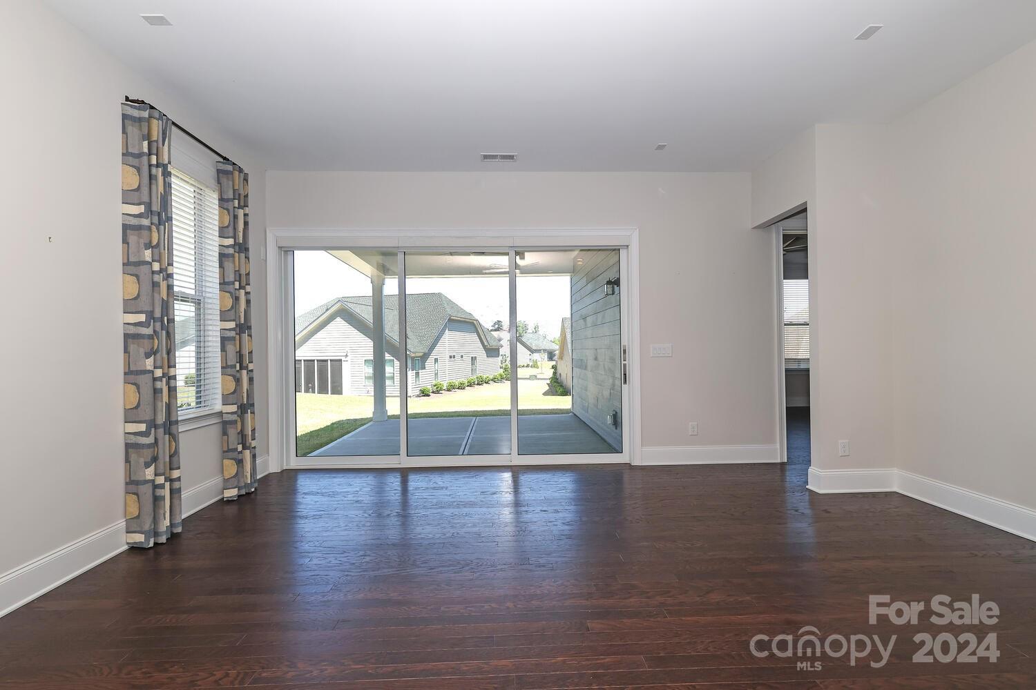 Regency at Palisades - Residential