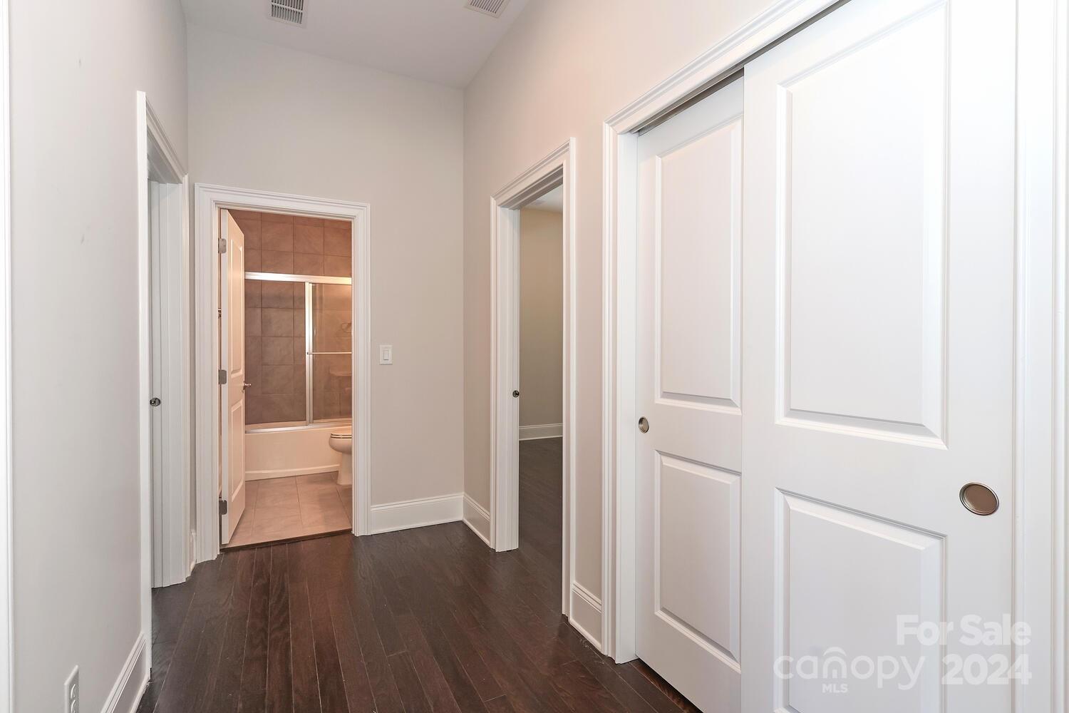 Regency at Palisades - Residential