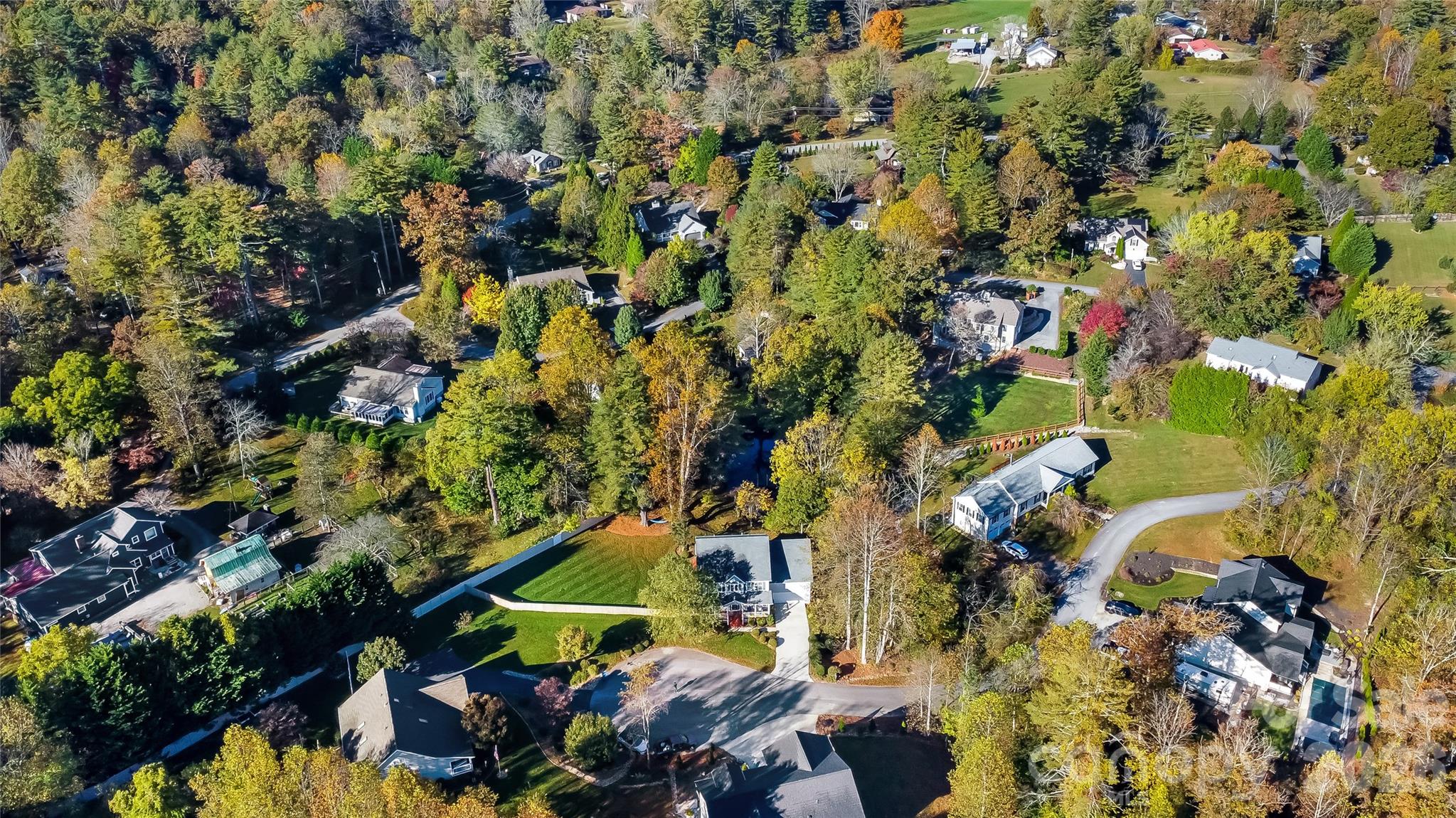 Old Applewood Hollow - Residential