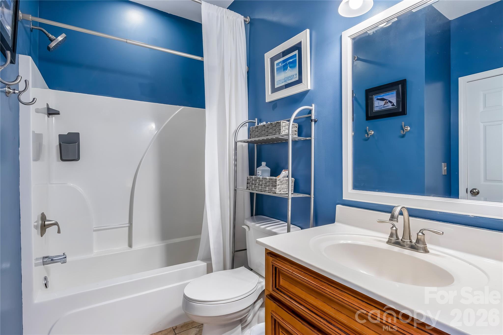 Old Applewood Hollow - Residential