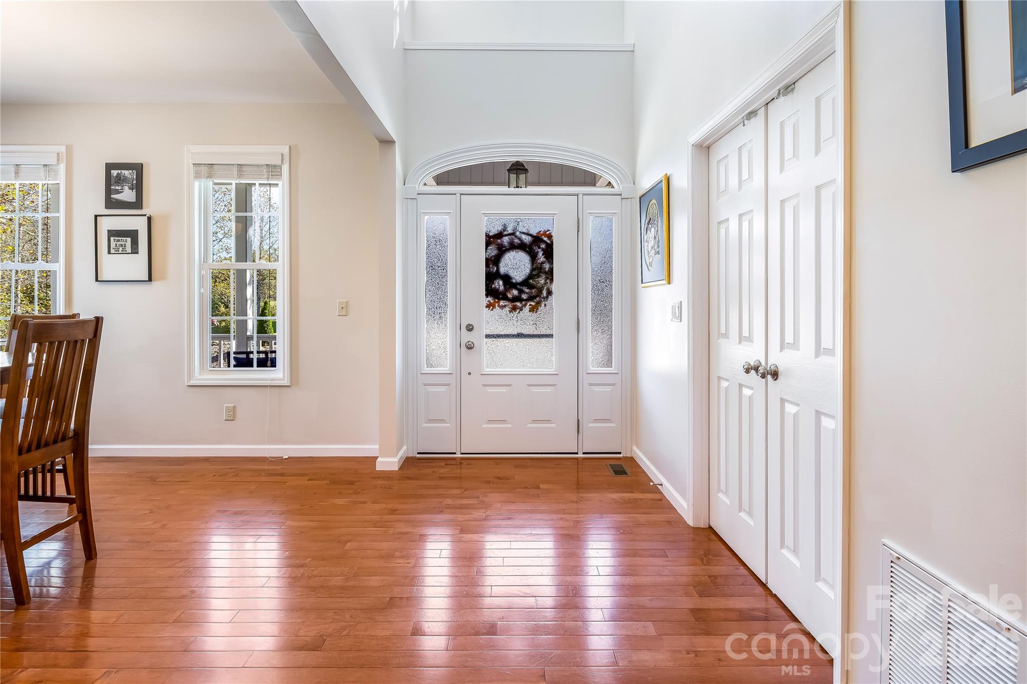 Old Applewood Hollow - Residential